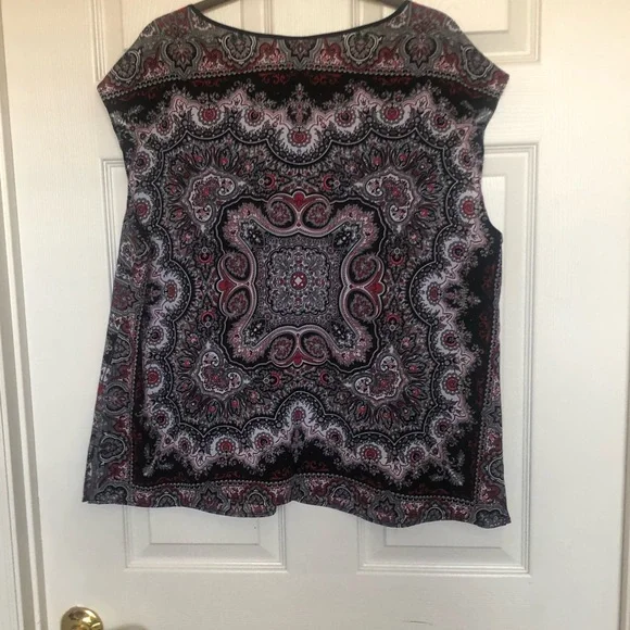 Talbots Paisley Print Sleeveless Top- size 2X - Picture 3 of 5